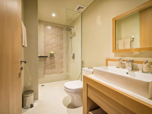 Thách thức của khách sạn 5 sao: Không chỉ đẹp, mà còn phải bền vững